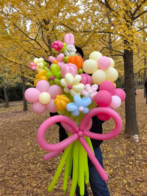 超大束可爱温馨气球花束